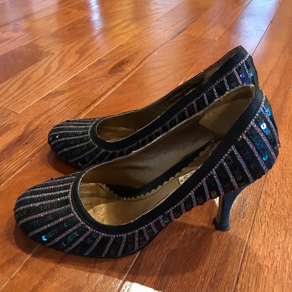 Rebels heels
